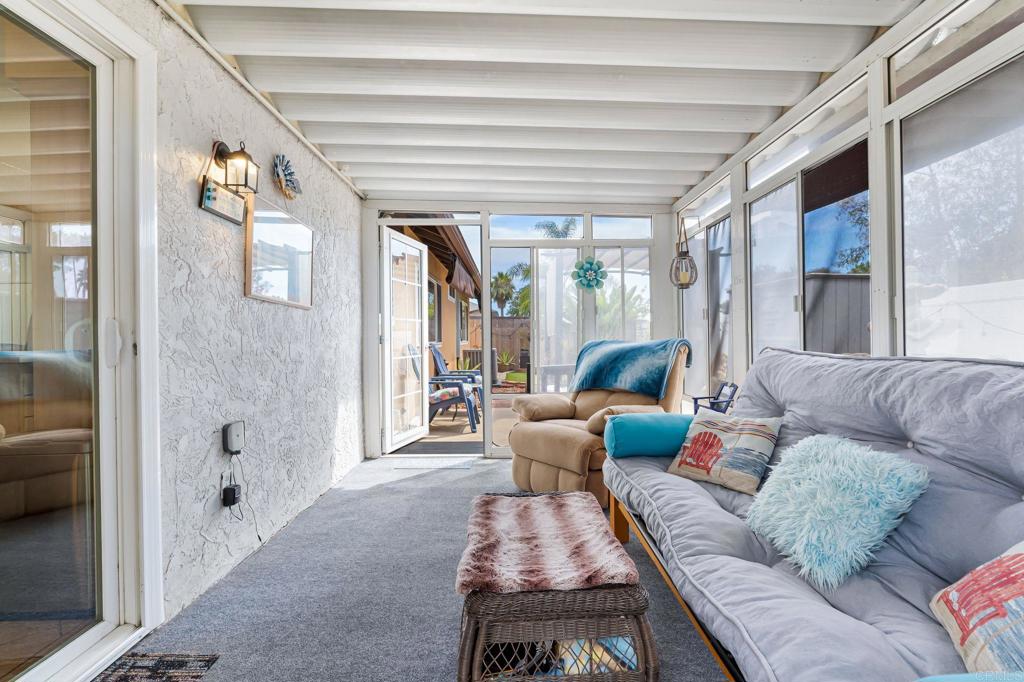 3205 Camarillo Avenue