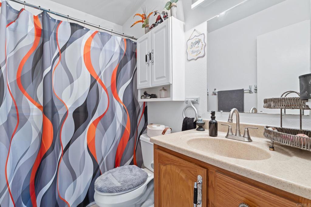 3205 Camarillo Avenue