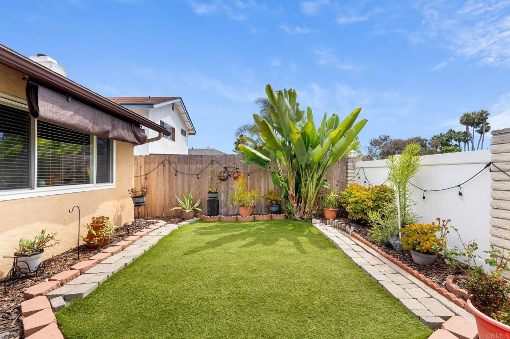 3205 Camarillo Avenue