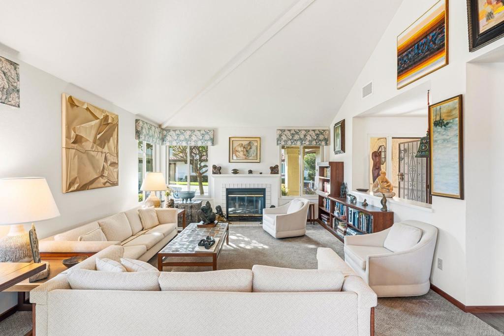 14911 Caminito Ladera