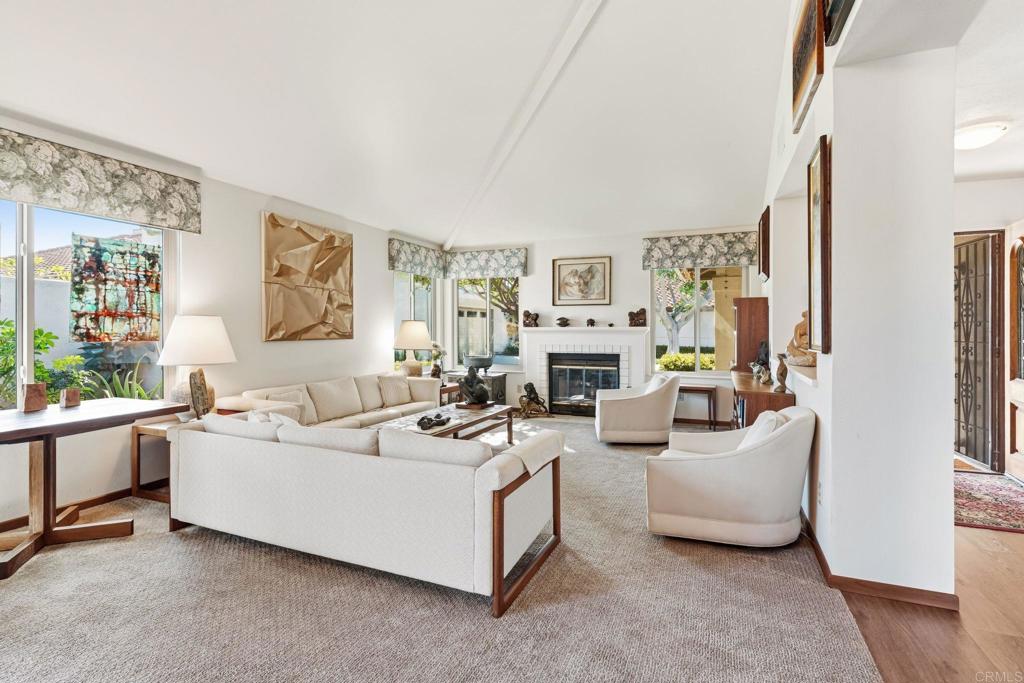 14911 Caminito Ladera