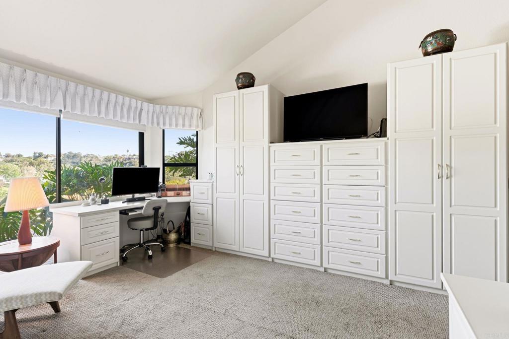 14911 Caminito Ladera