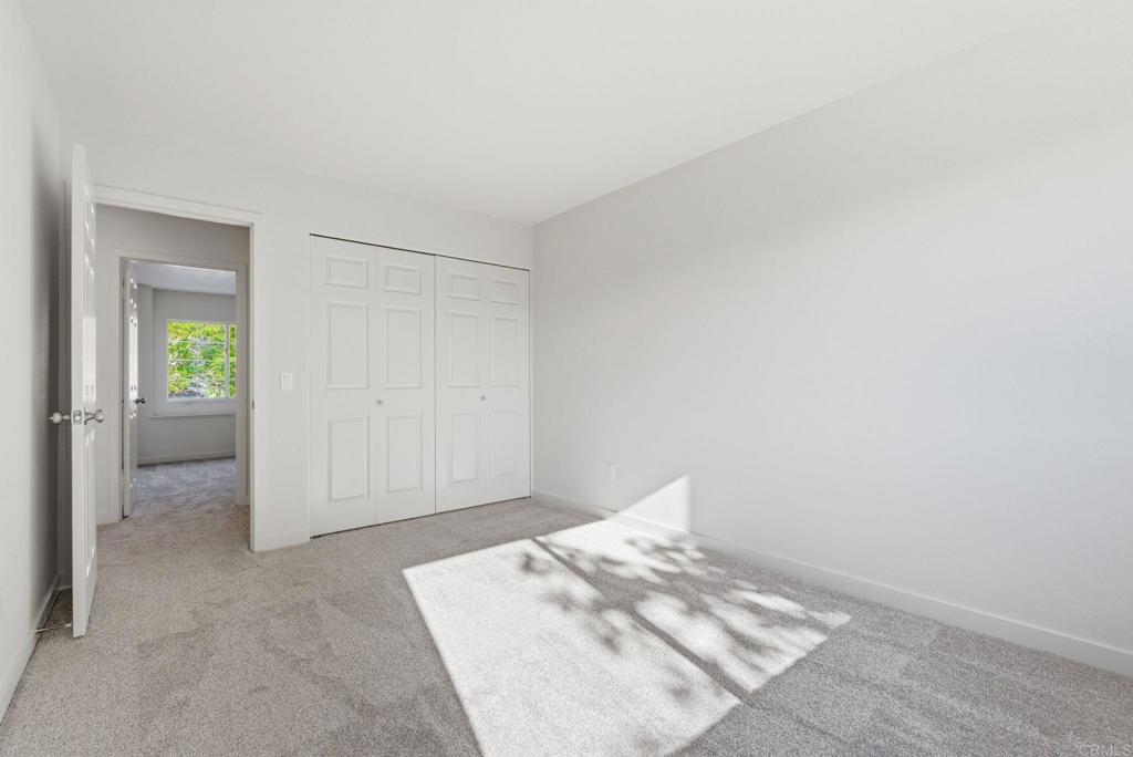 12327 Cornwallis Square
