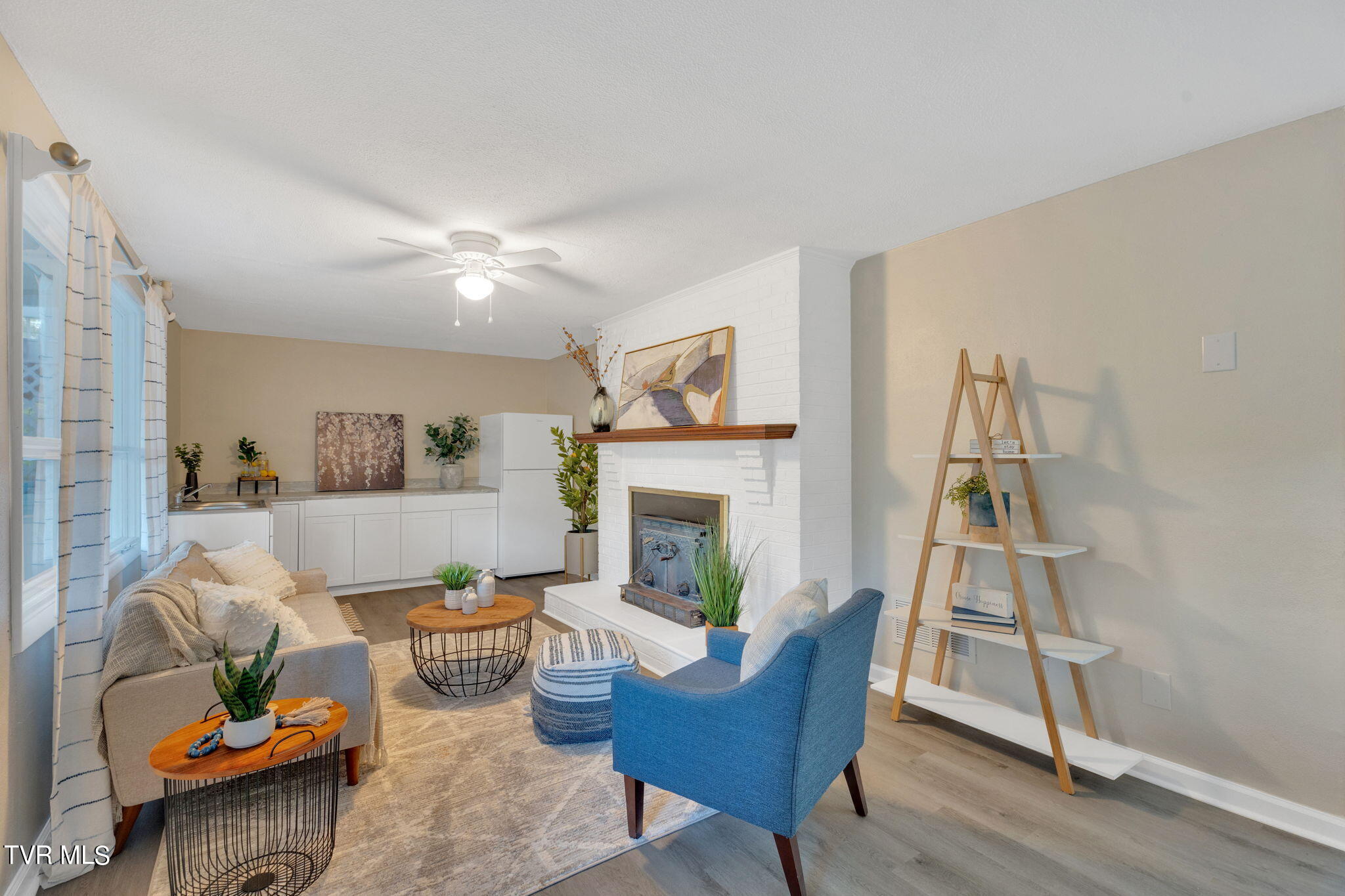 144 Lone Oak Drive