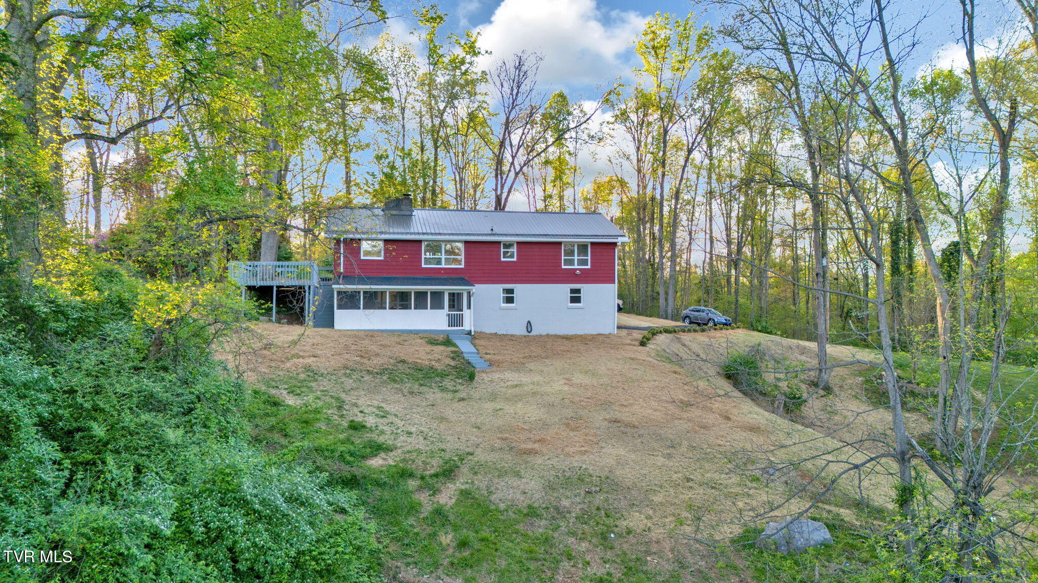 144 Lone Oak Drive