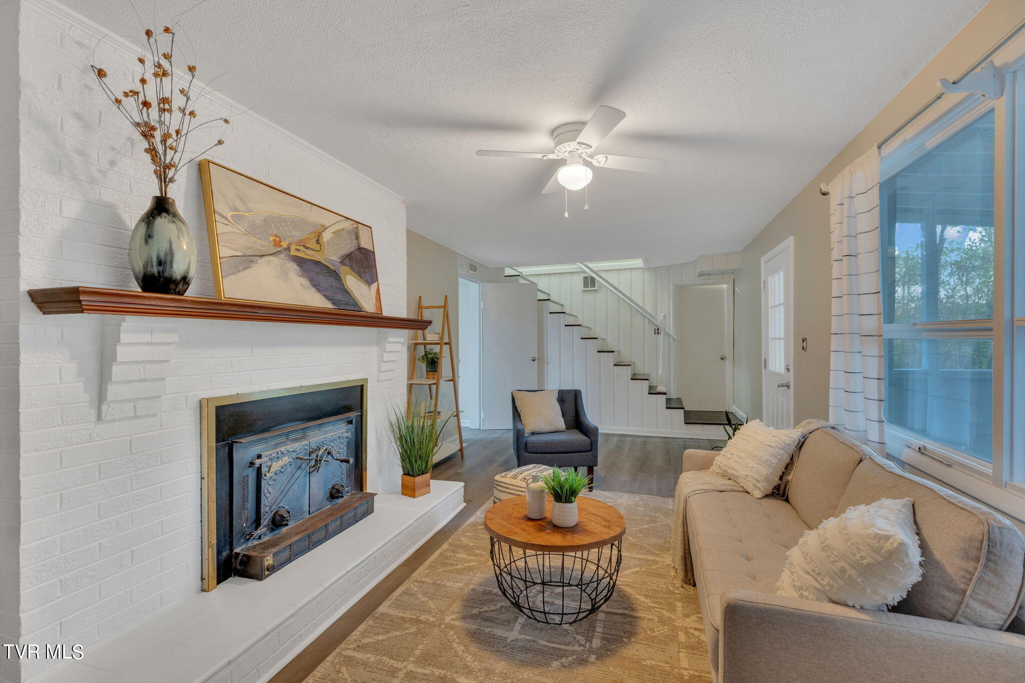 144 Lone Oak Drive
