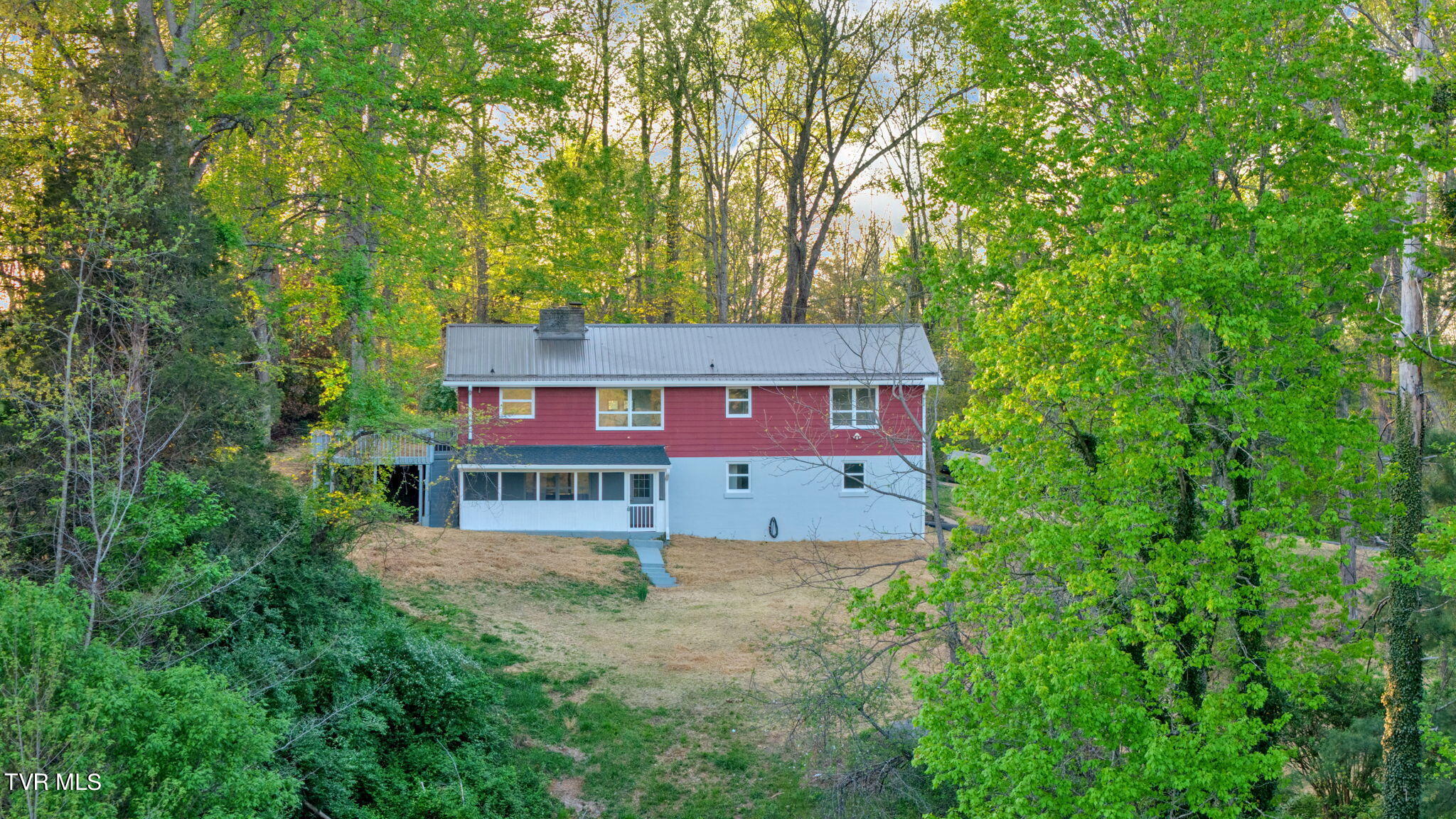 144 Lone Oak Drive