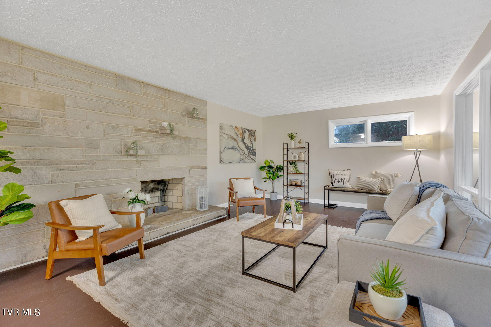 144 Lone Oak Drive