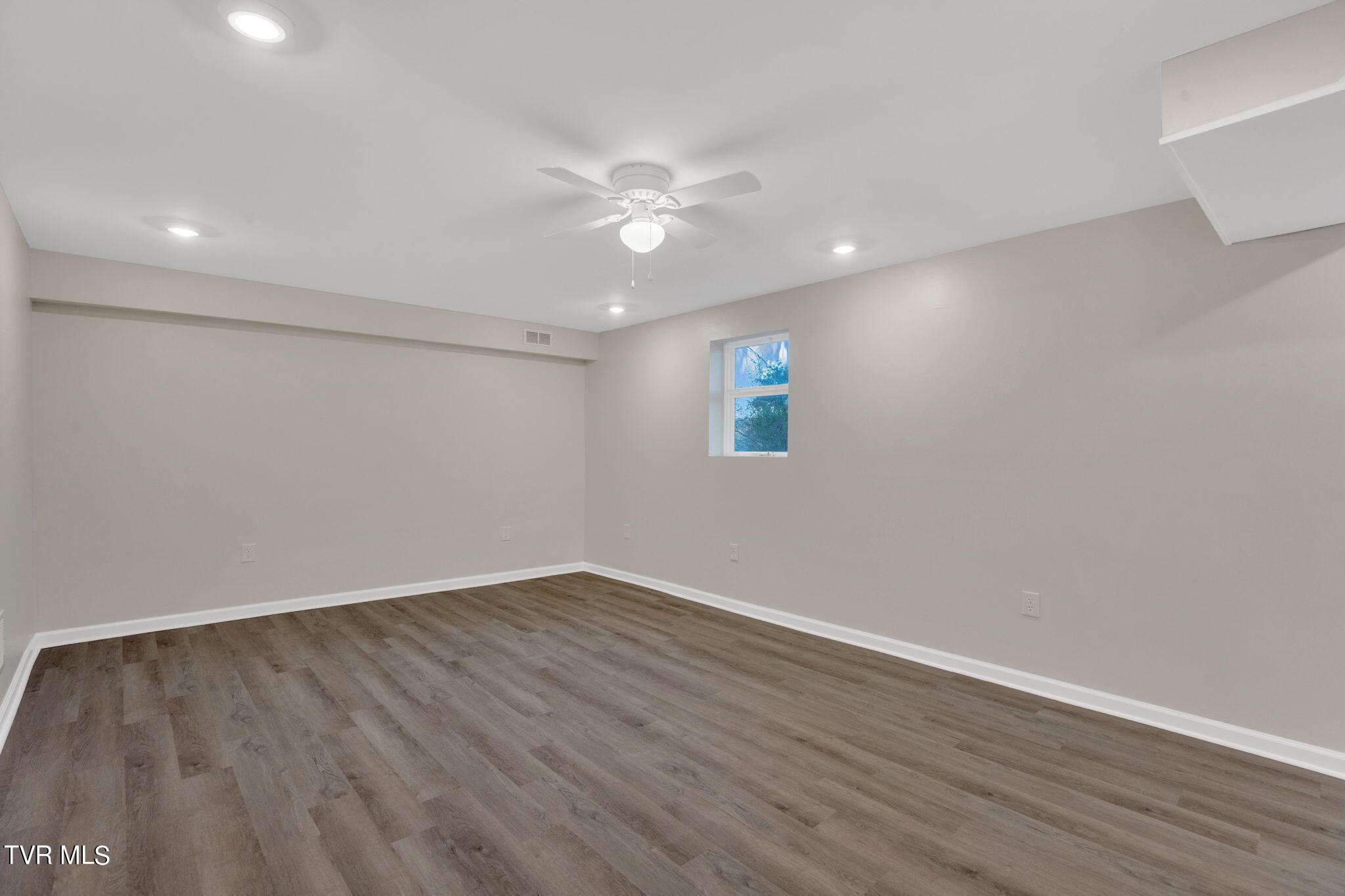 144 Lone Oak Drive