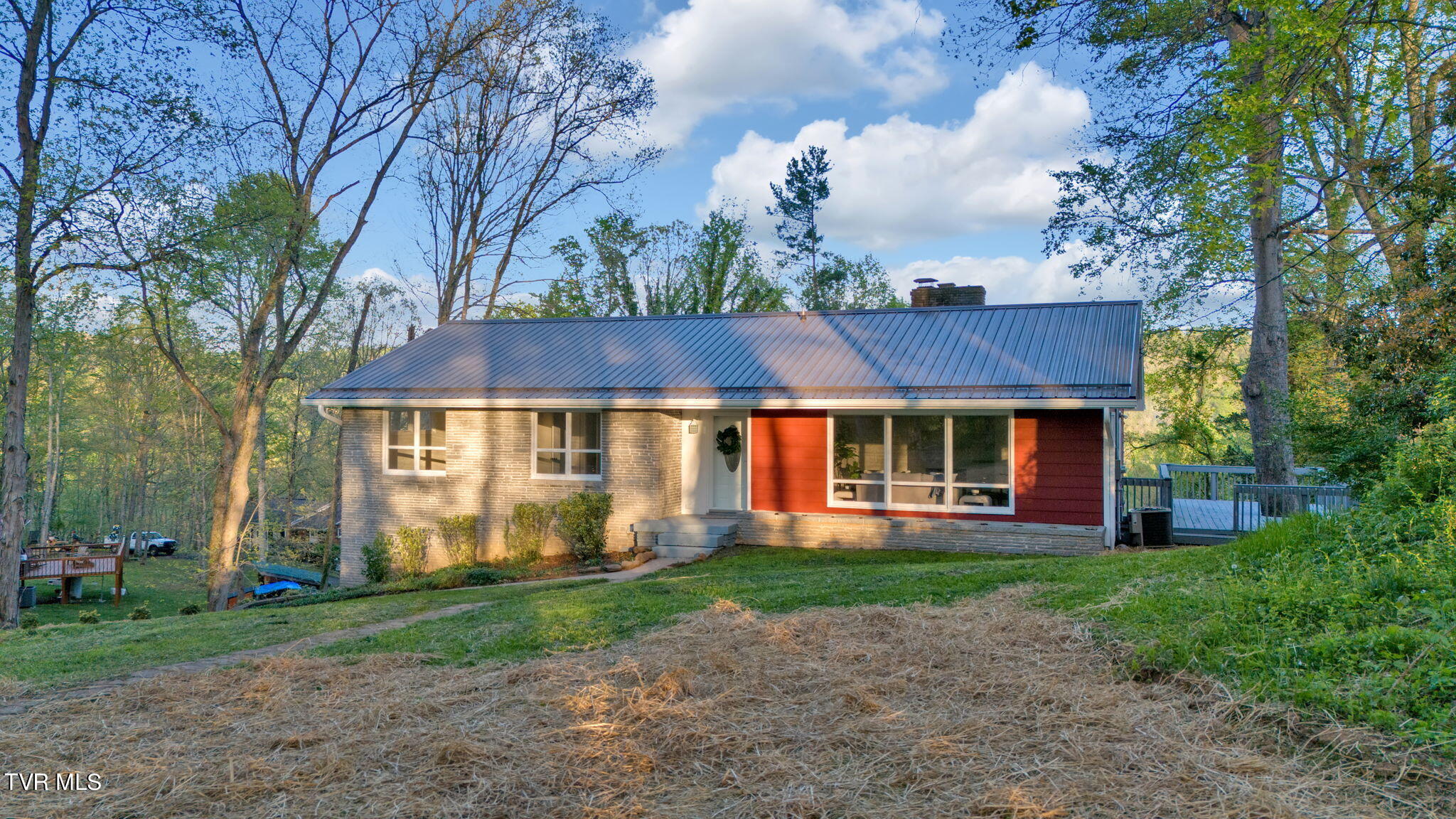 144 Lone Oak Drive