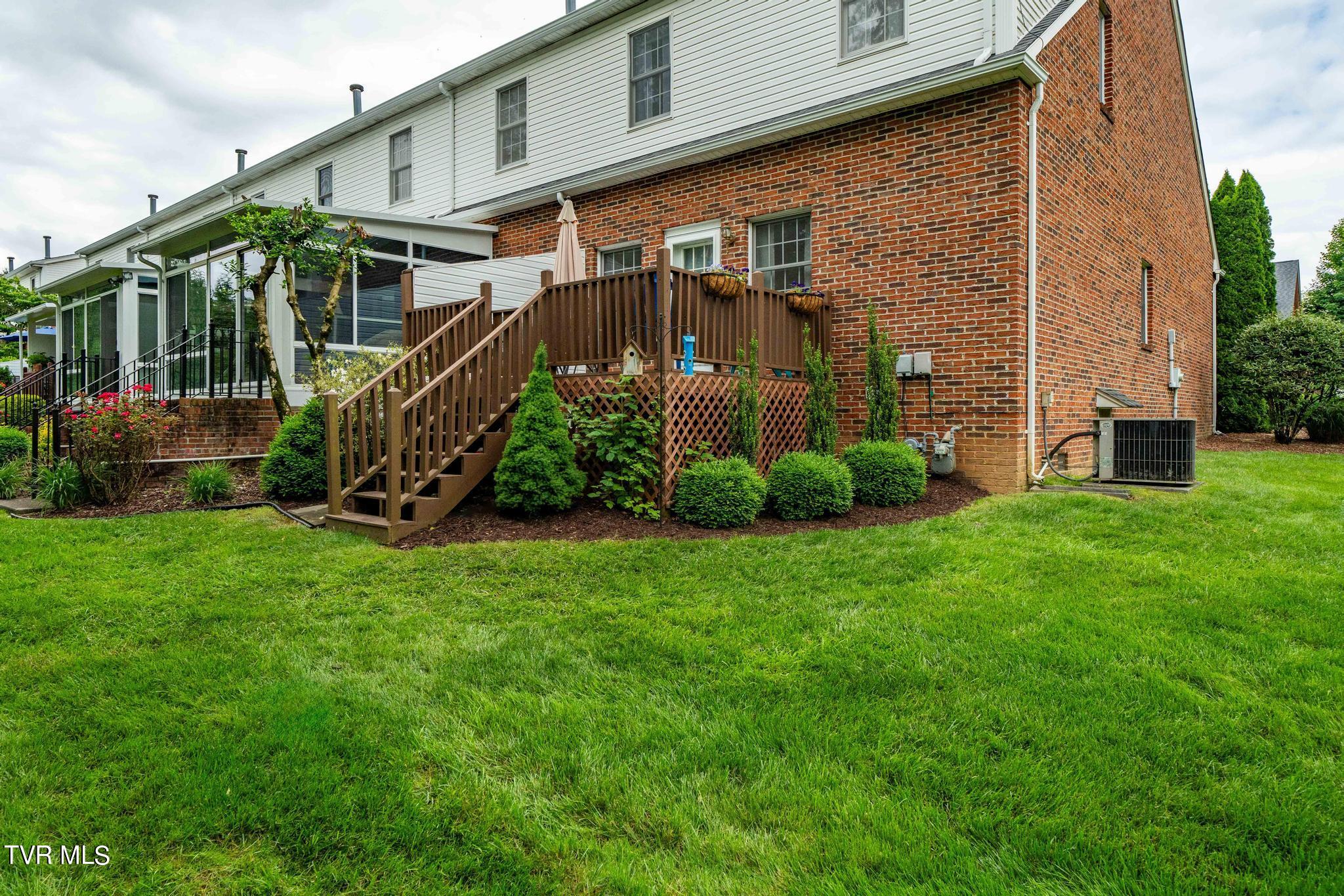 615 Franklin Square Court, A