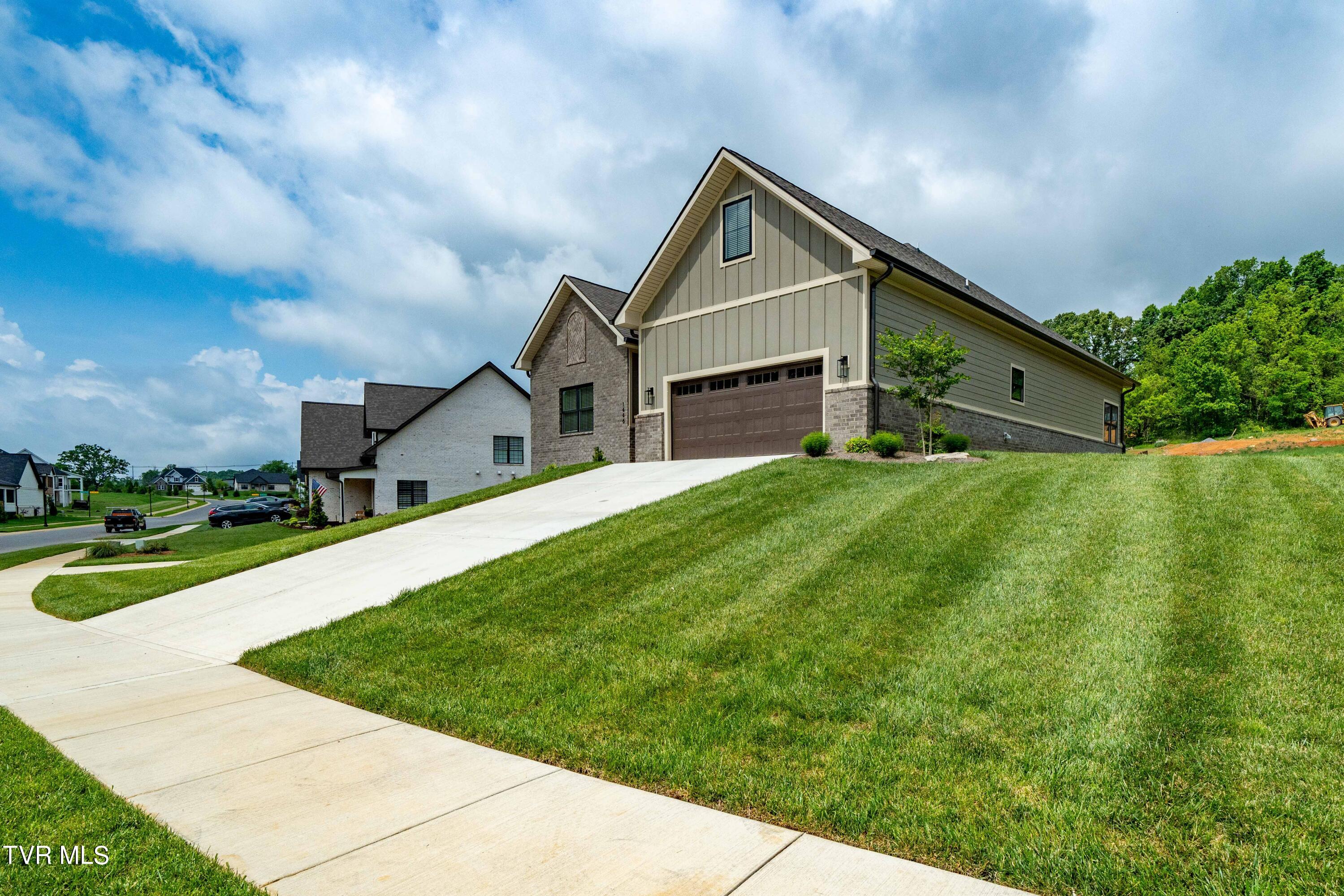 1446 Brumit Fields