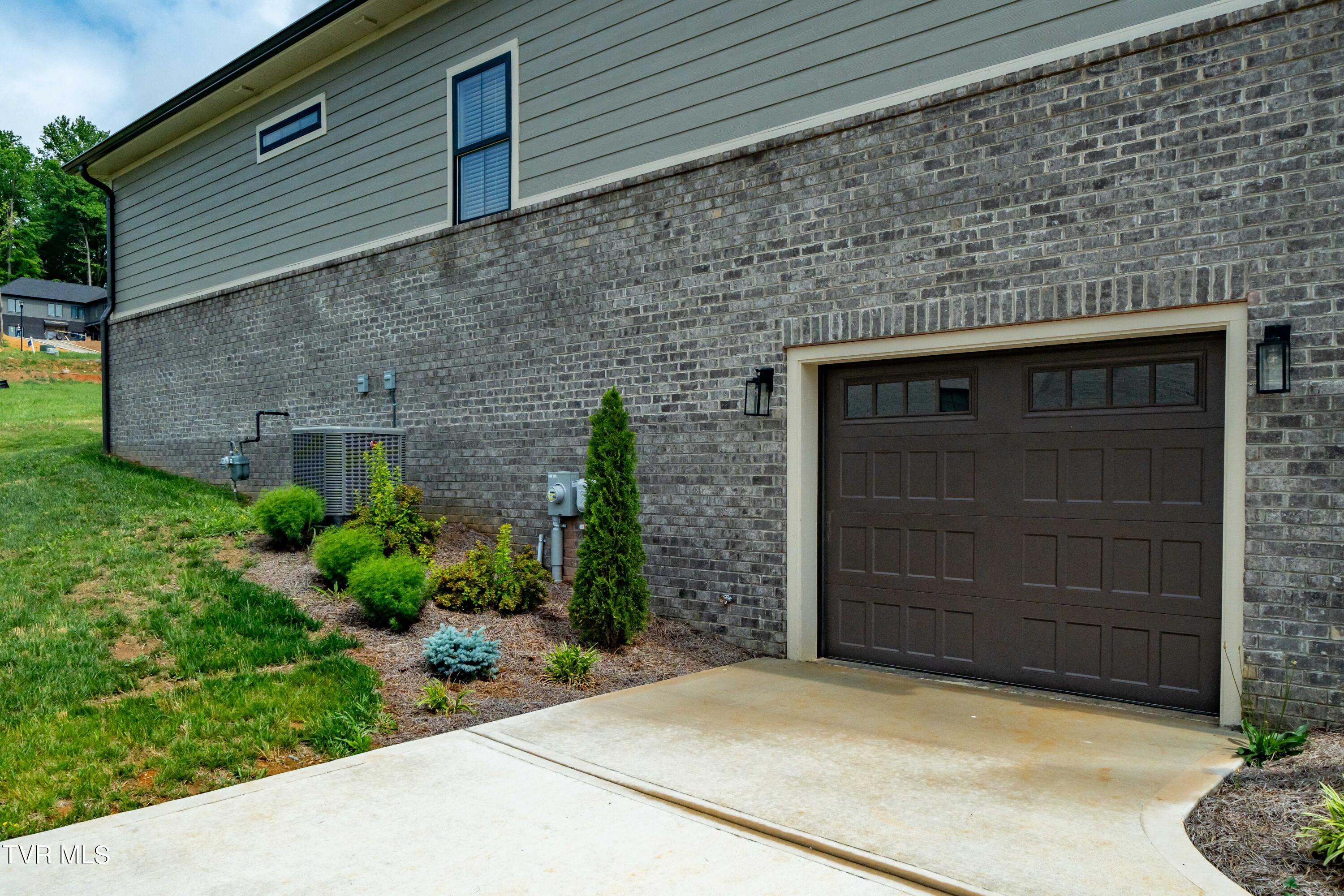 1446 Brumit Fields