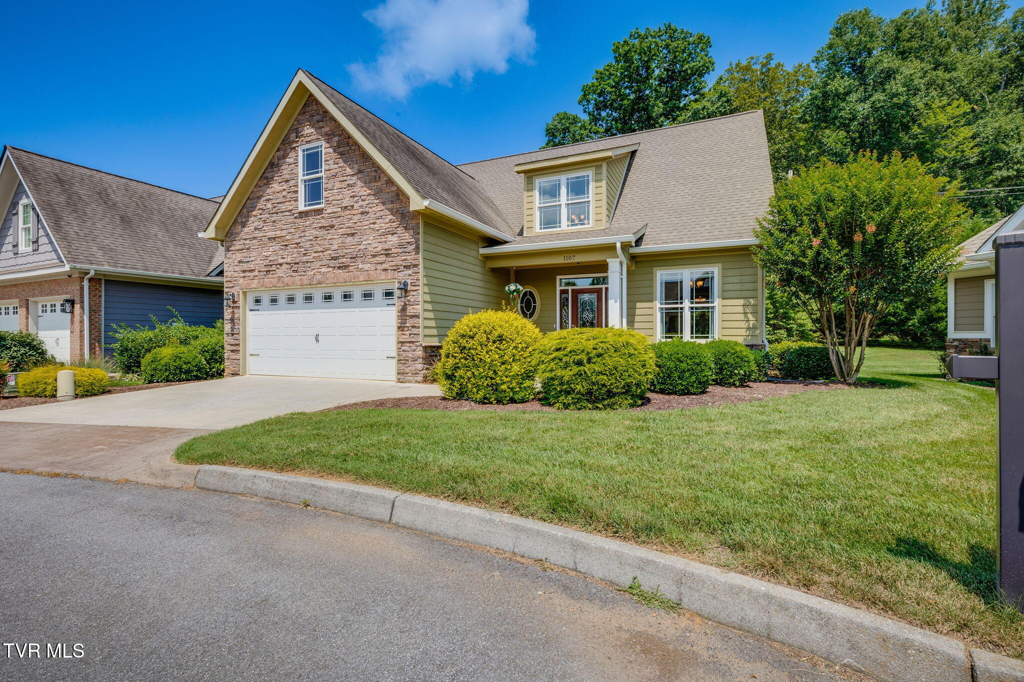 1107 Jasmine Place