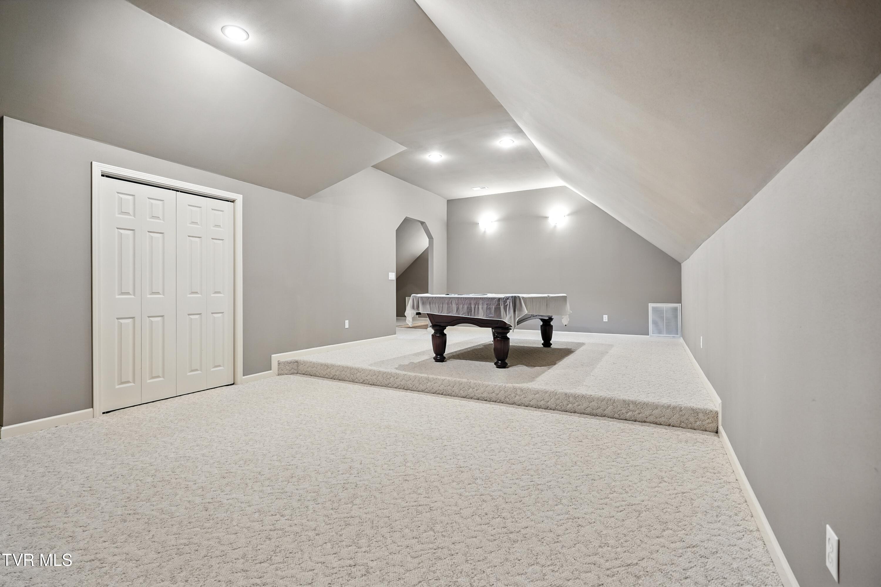414 Mizpah Hills Drive