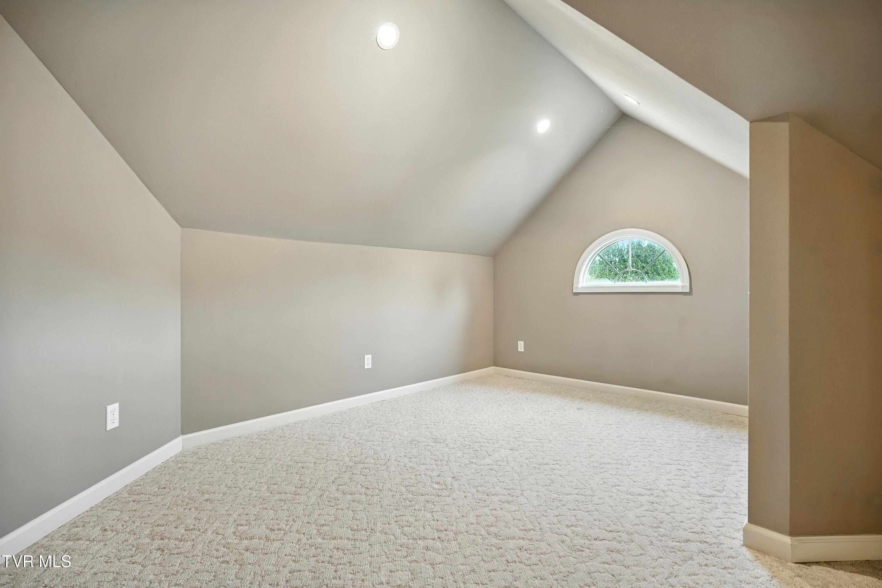414 Mizpah Hills Drive