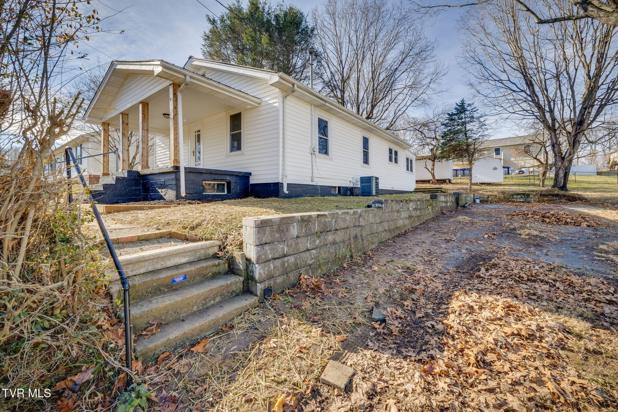 520 Sycamore Gardens Street