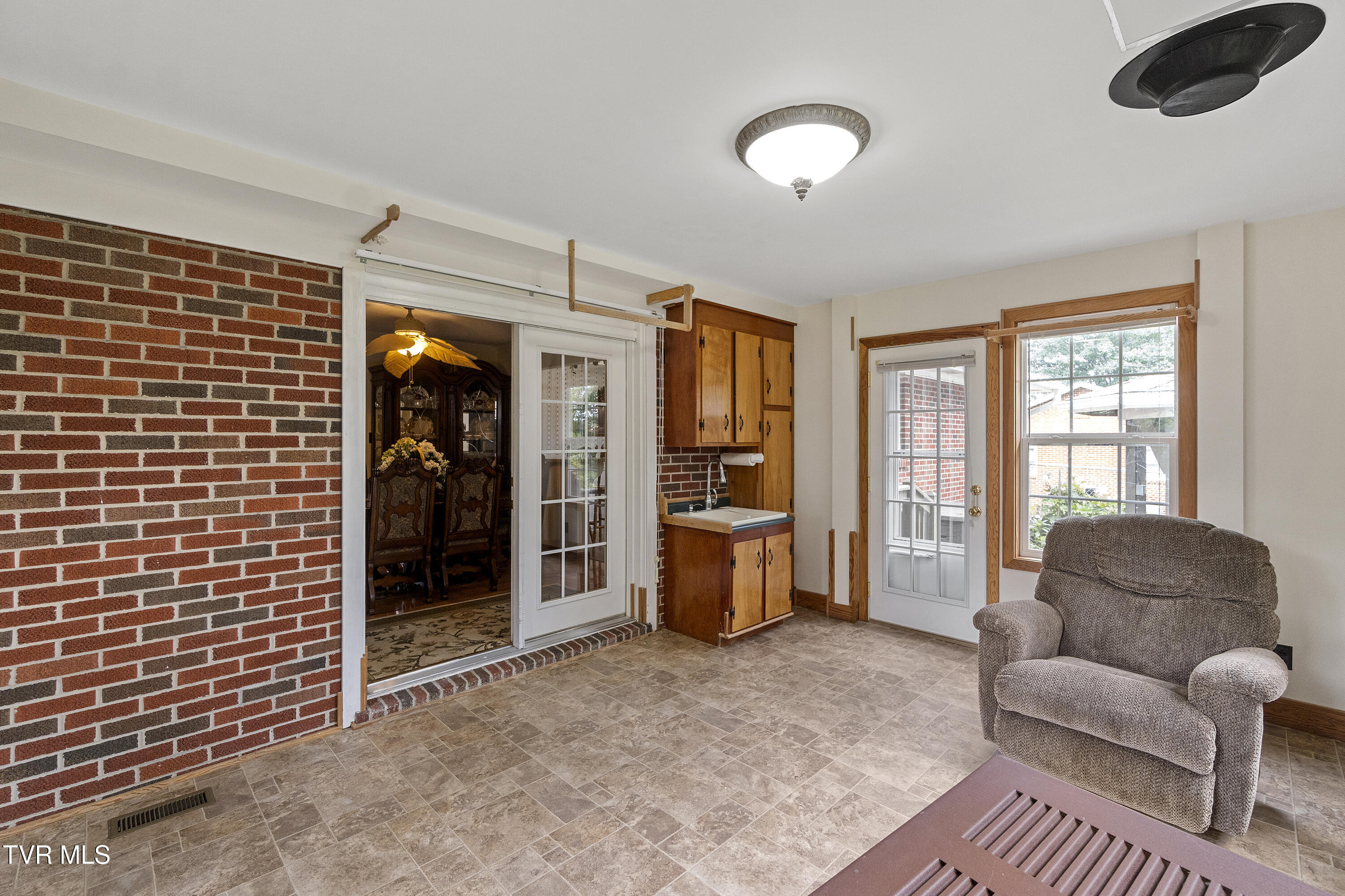 126 Poplar Hill Drive