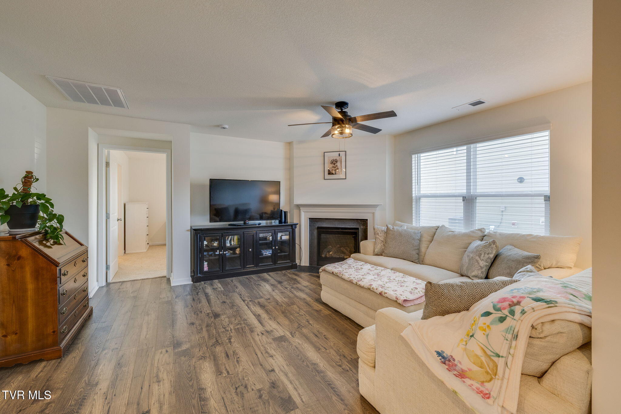 1332 Clark Point Road