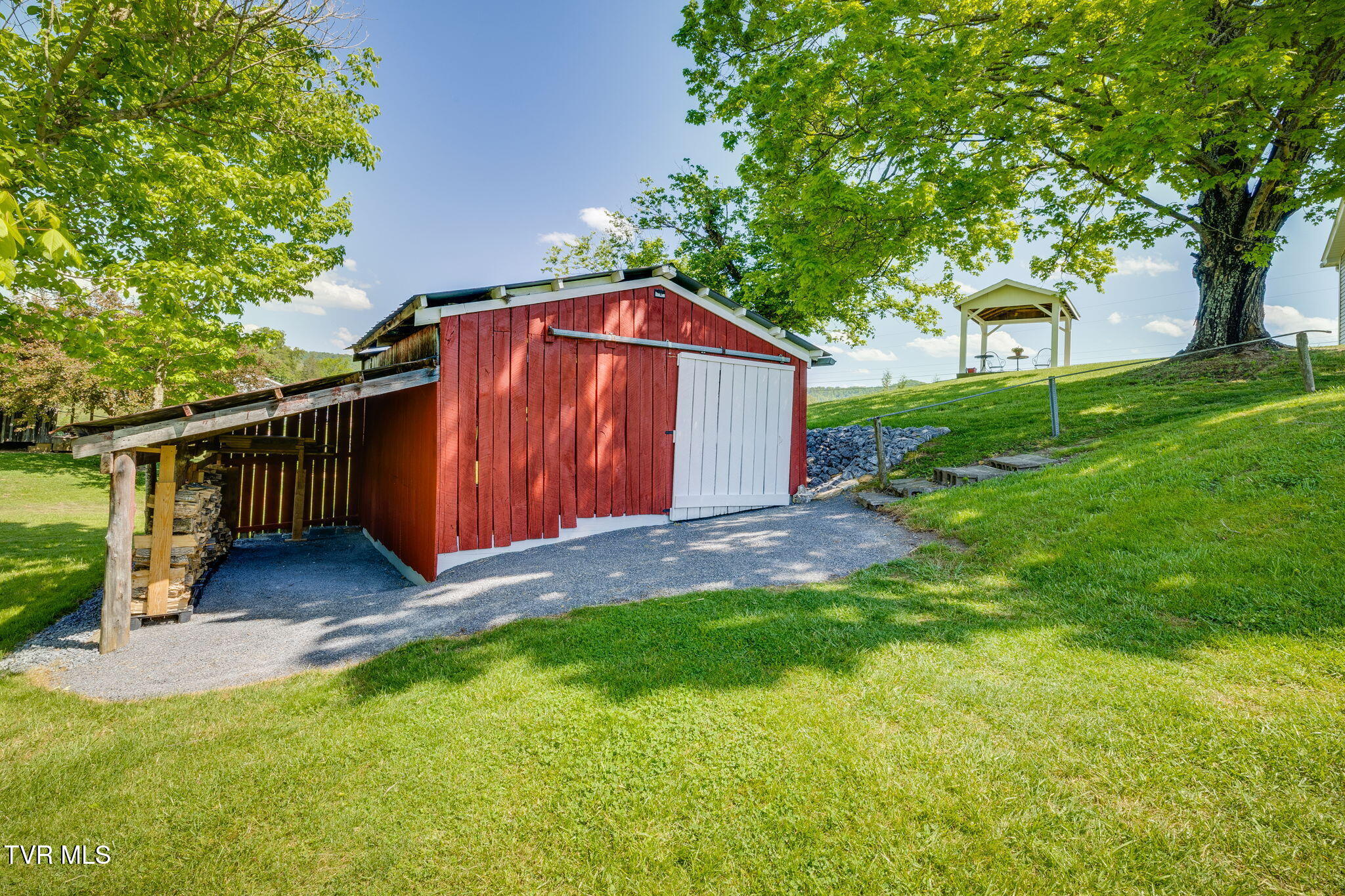 104 Hoard Road