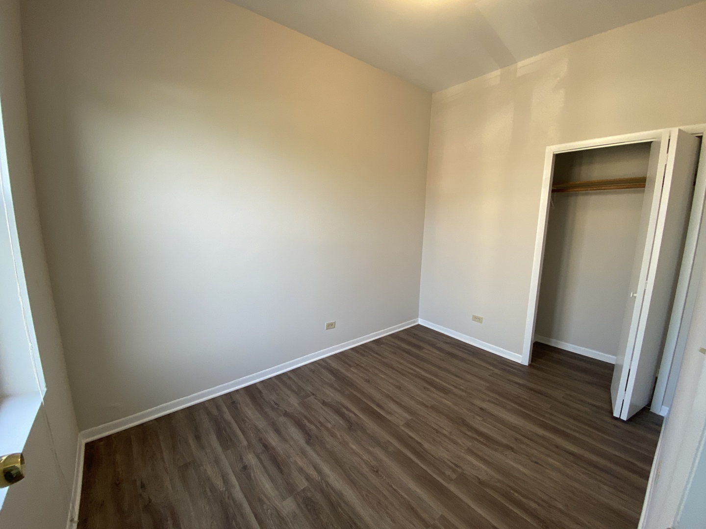 2245 N WESTERN Avenue Unit: 2F