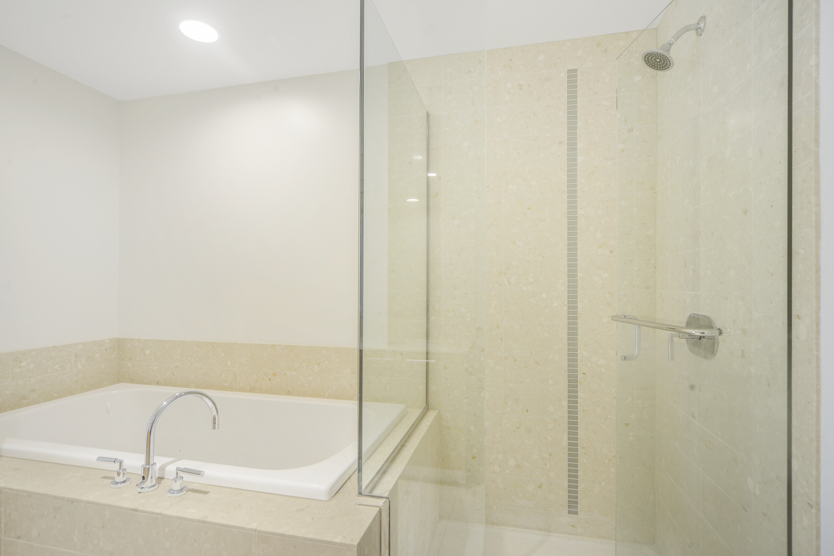 340 E Randolph Street Unit: 1302