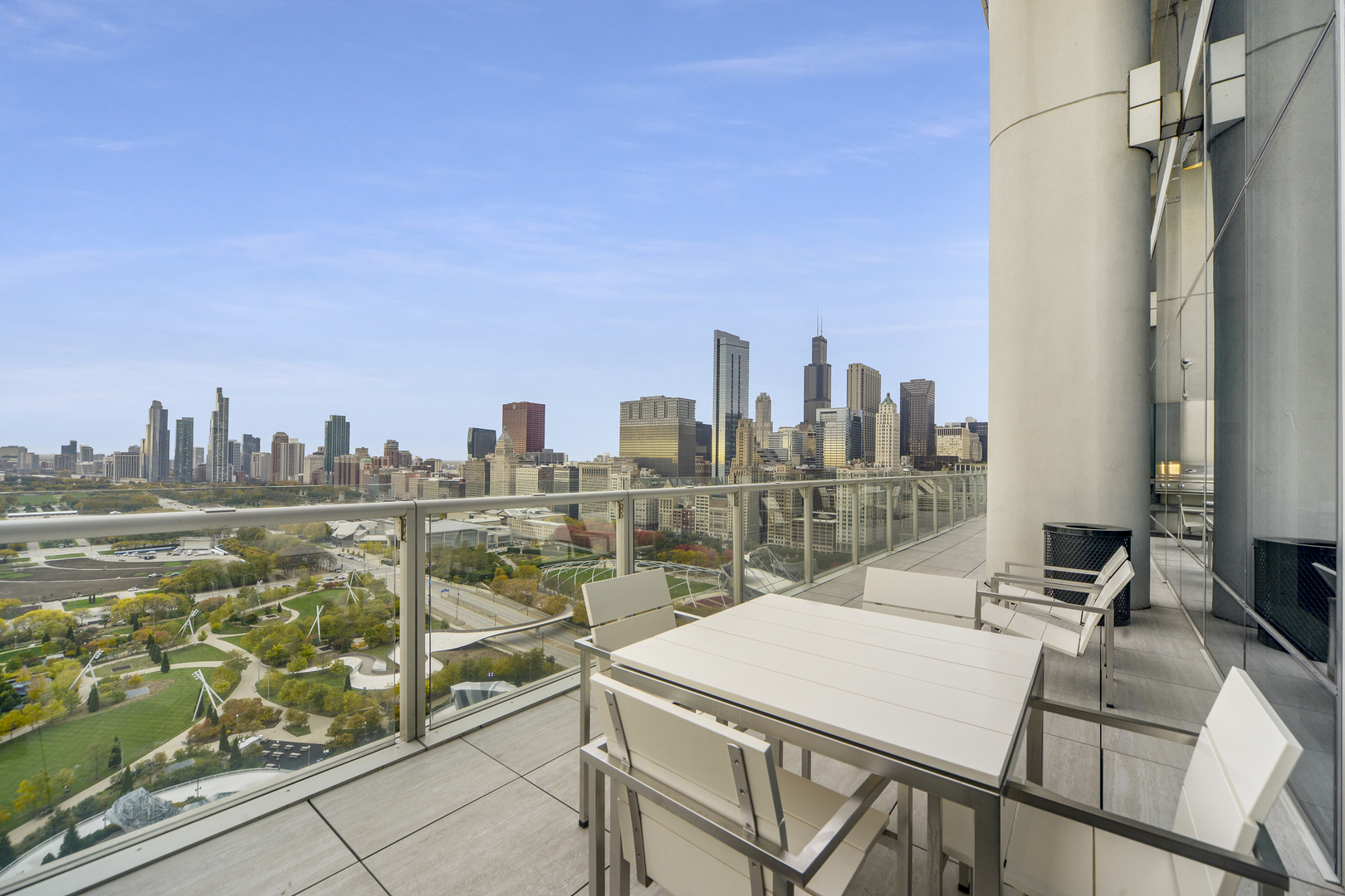 340 E Randolph Street Unit: 1302
