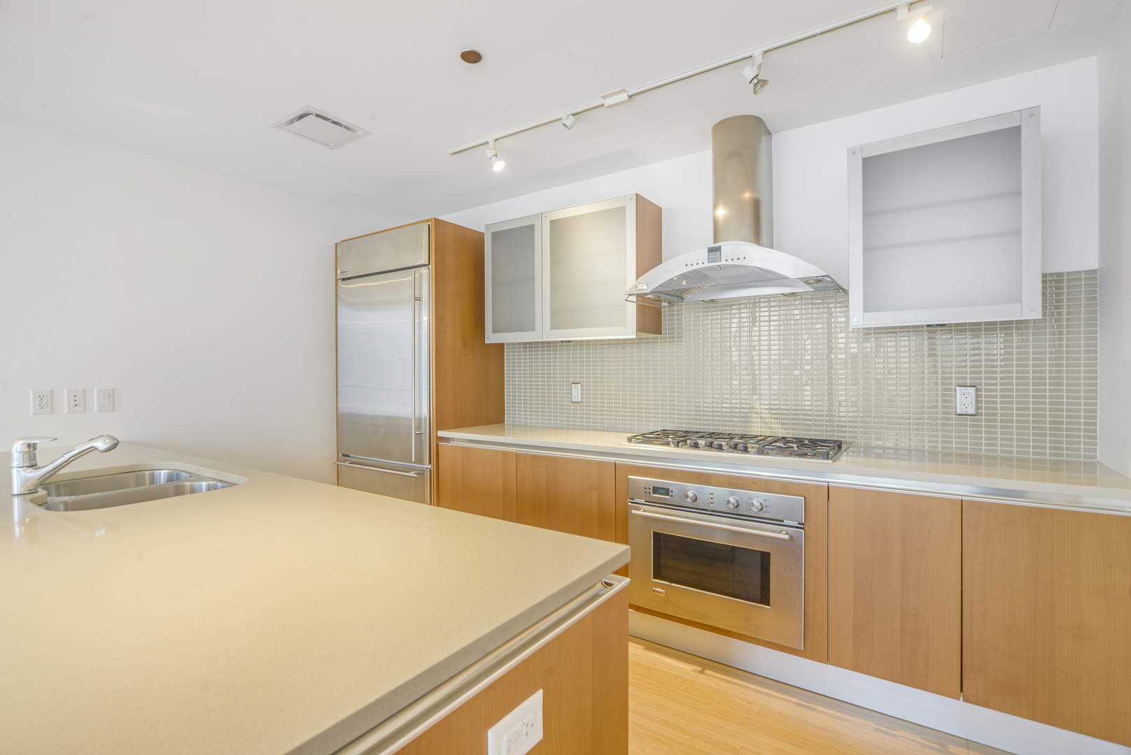 340 E Randolph Street Unit: 1302