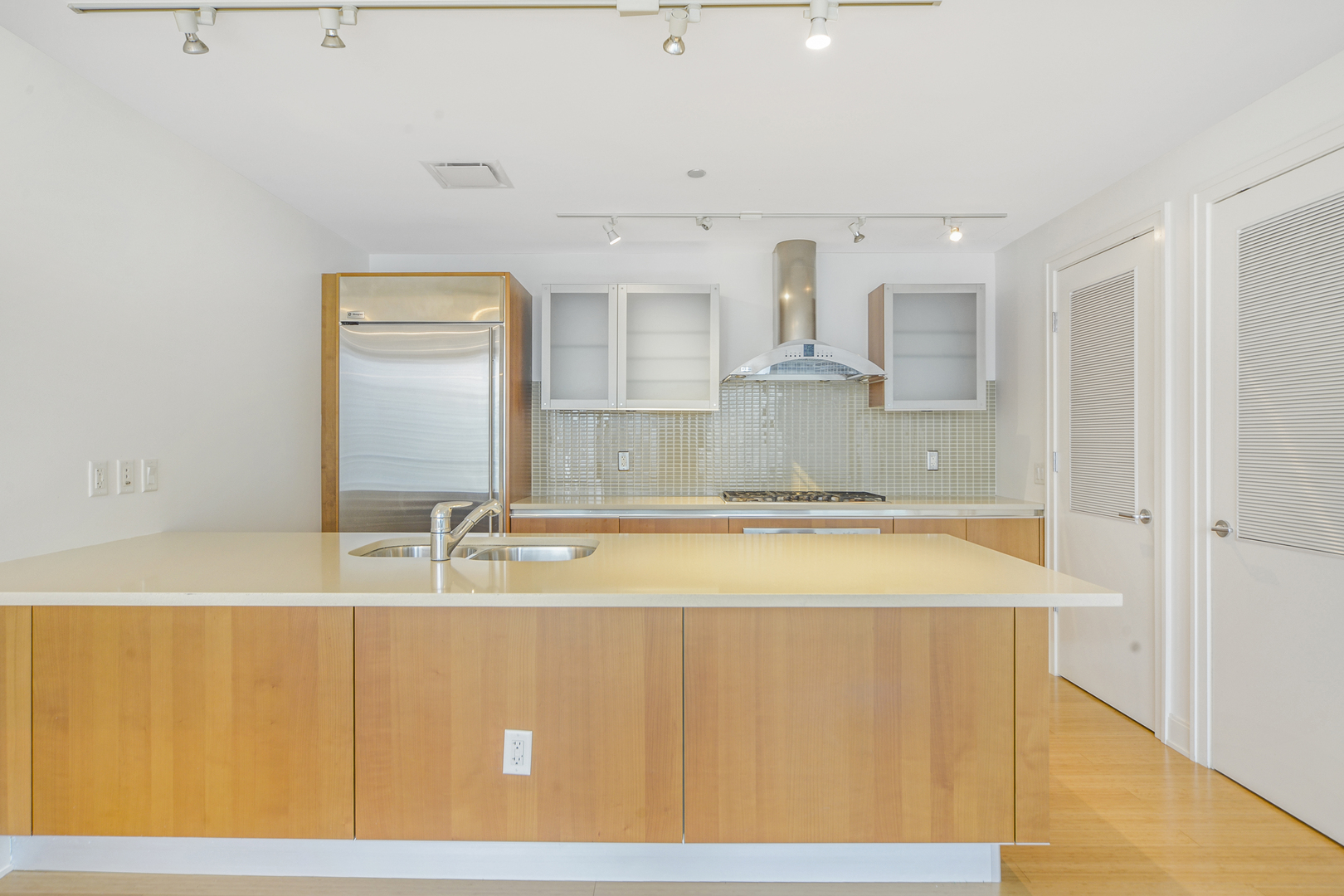 340 E Randolph Street Unit: 1302