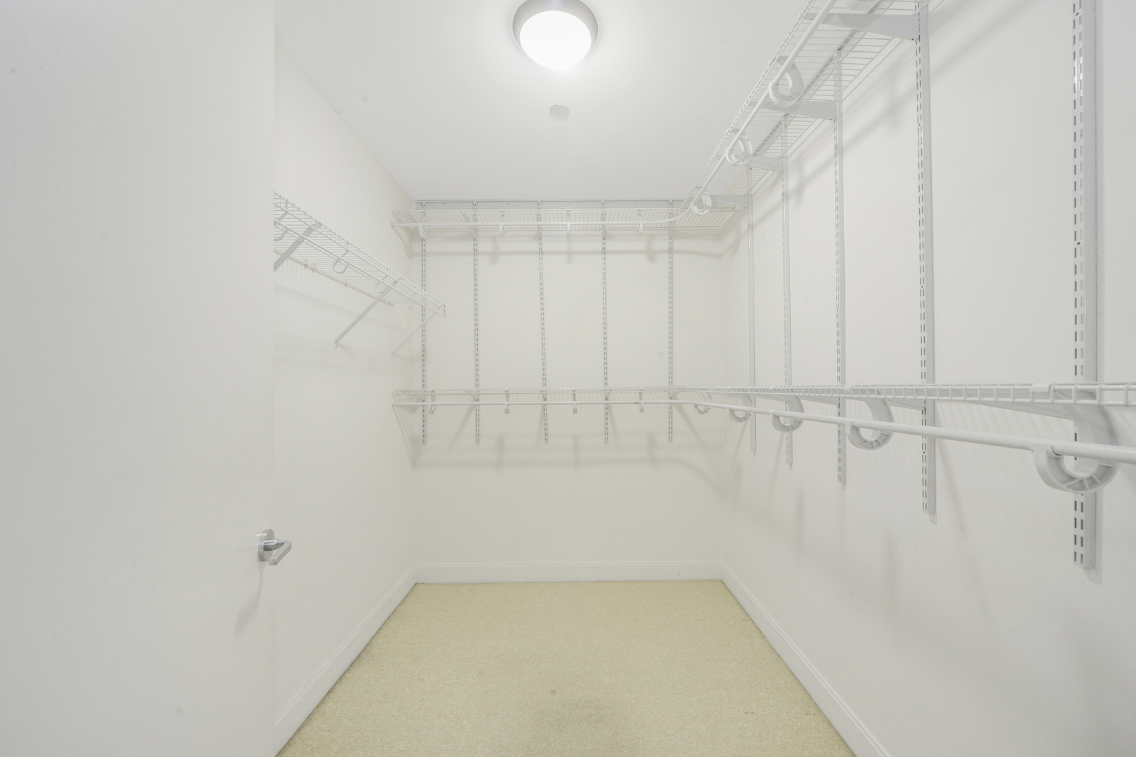 340 E Randolph Street Unit: 1302