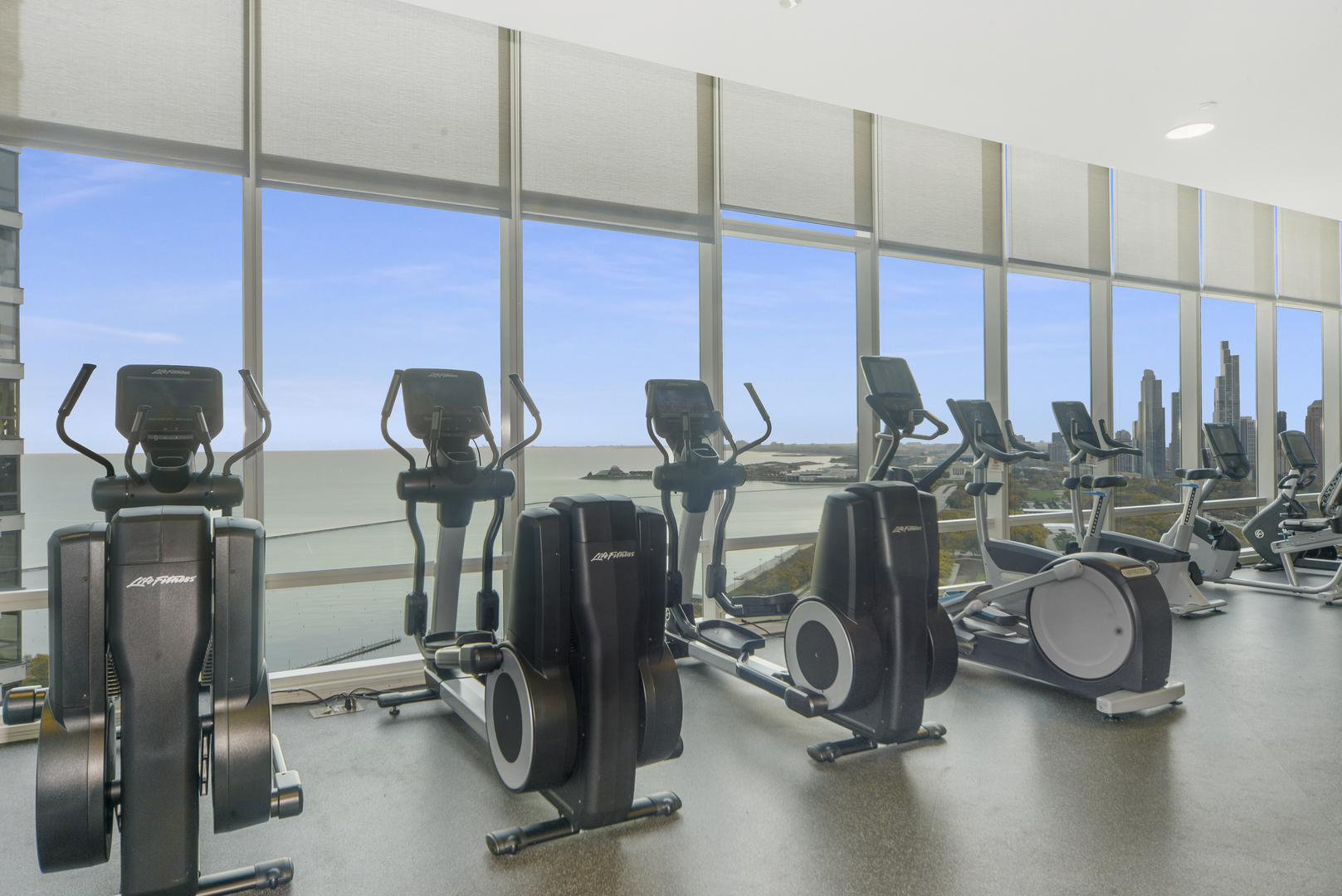 340 E Randolph Street Unit: 1302