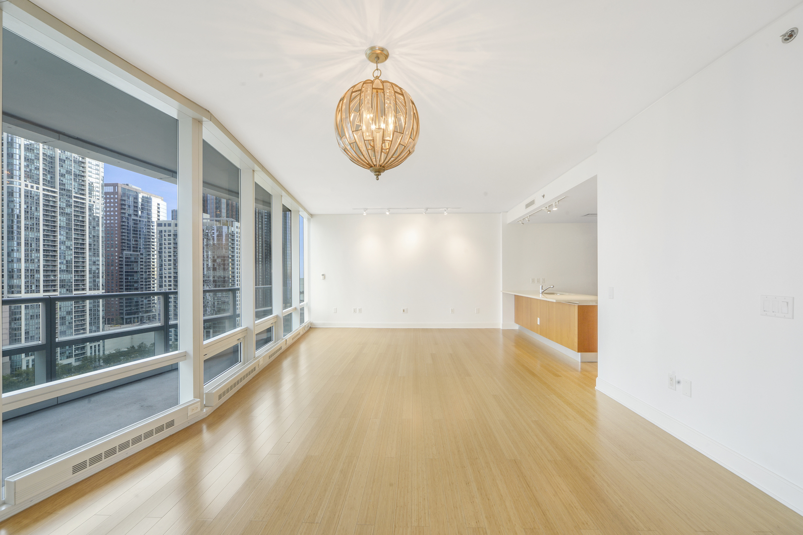 340 E Randolph Street Unit: 1302
