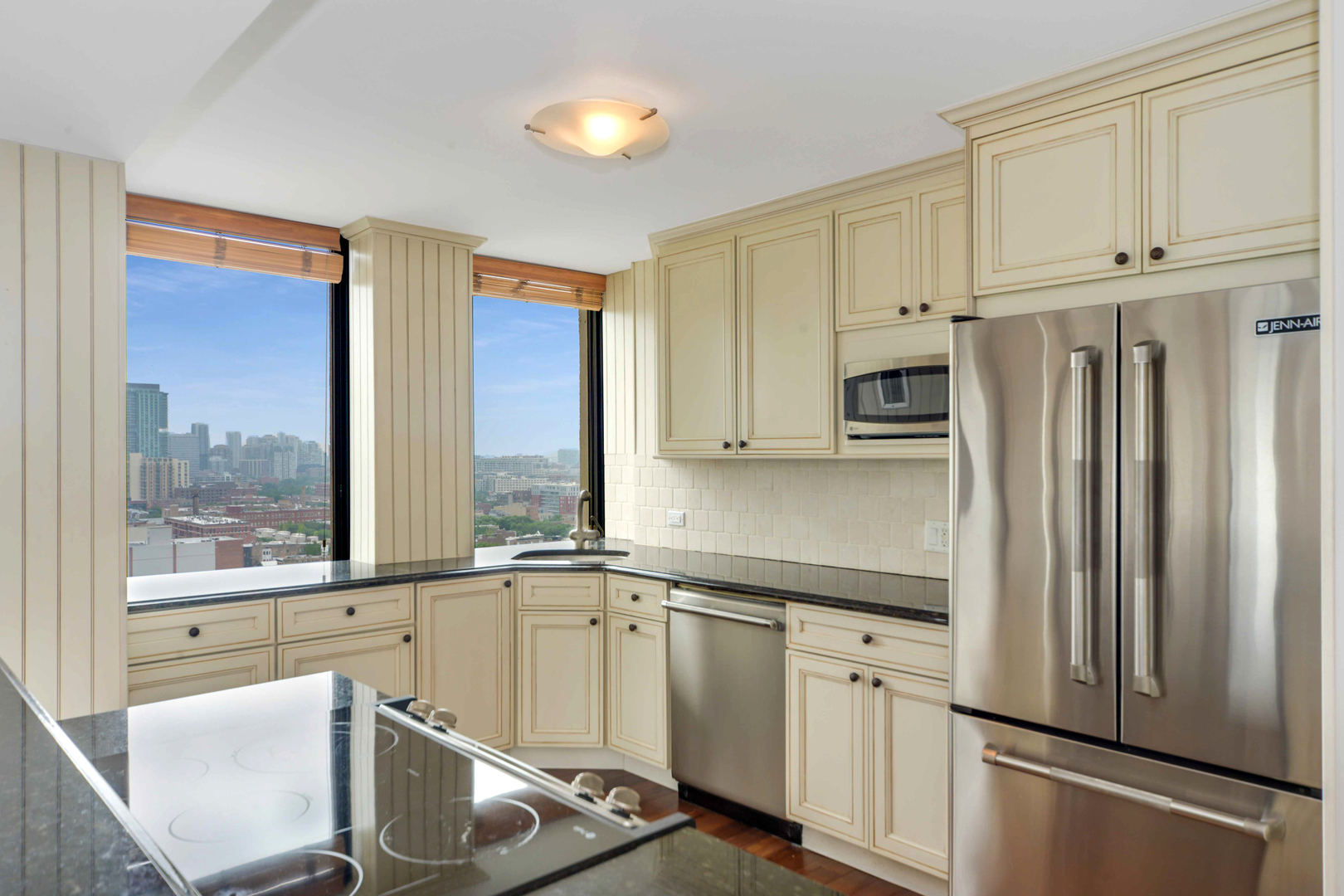 1660 N Lasalle Street Unit: 1901