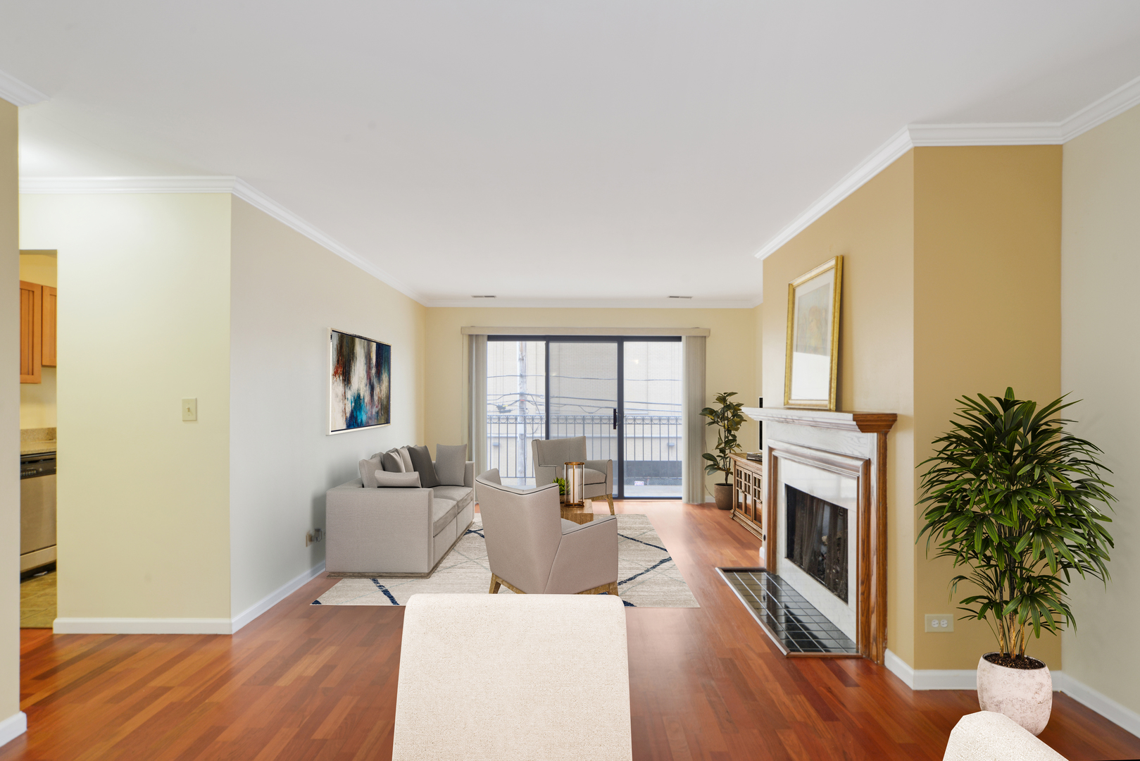 1501 Oak Avenue Unit: 204