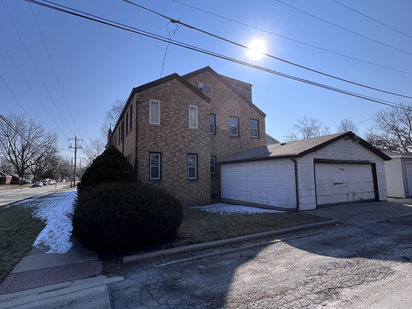 4000 Forest Avenue