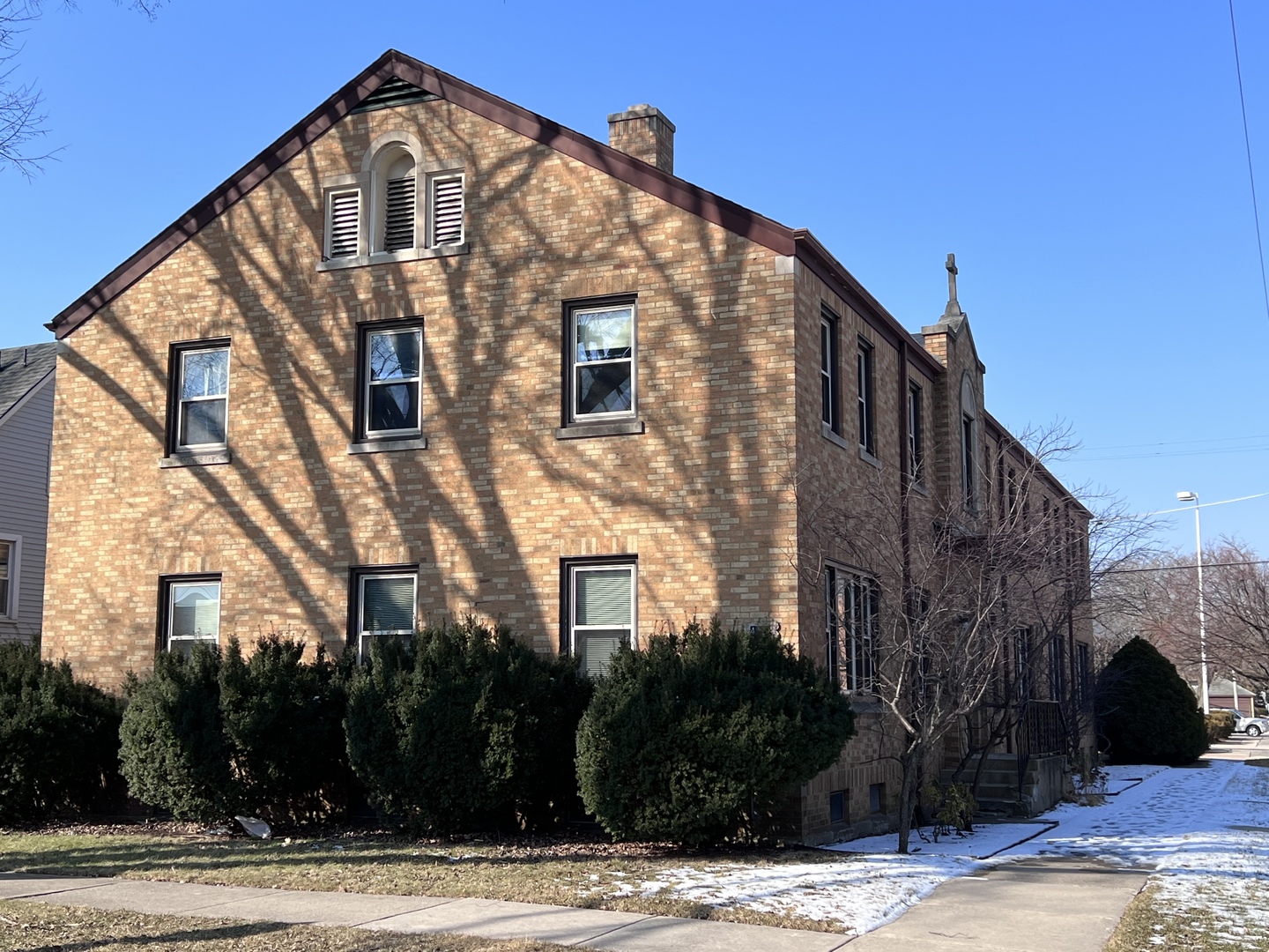 4000 Forest Avenue