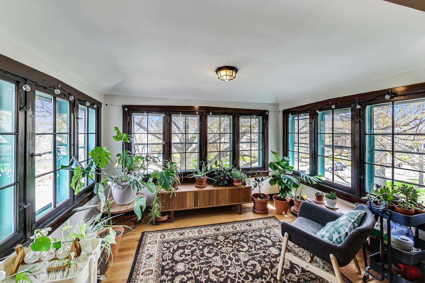 1328 Ashland Avenue Unit: 2