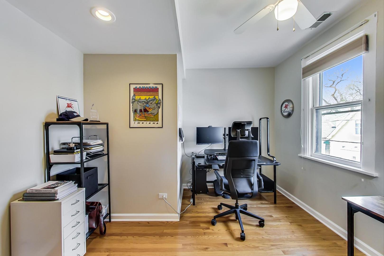 1328 Ashland Avenue Unit: 2