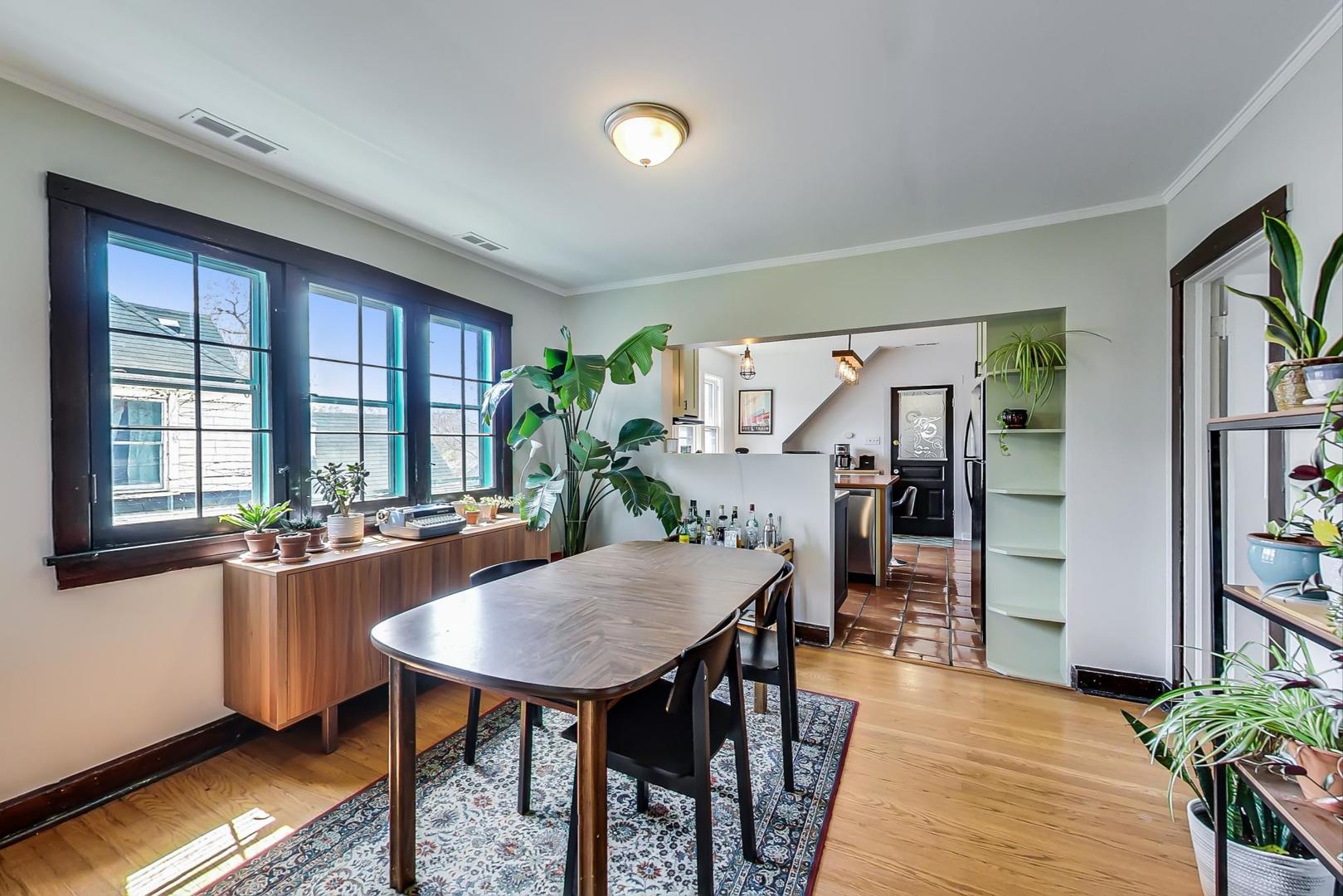 1328 Ashland Avenue Unit: 2