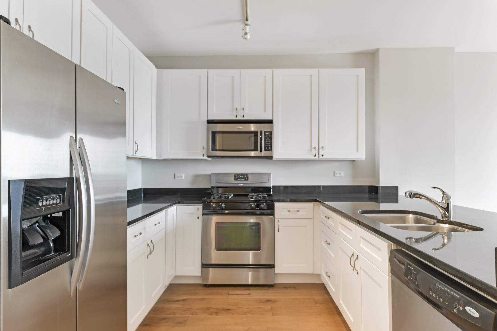 451 W HURON Street Unit: 804