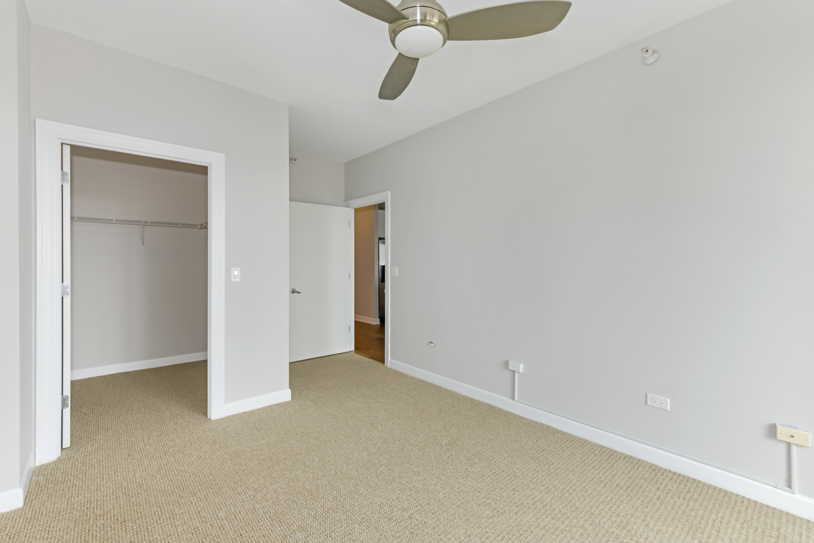 451 W HURON Street Unit: 804
