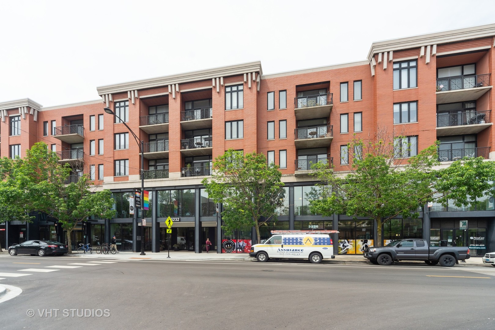 3232 N Halsted Street Unit: D1008