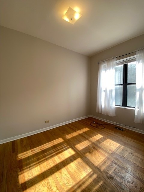 2245 N WESTERN Avenue Unit: 1R