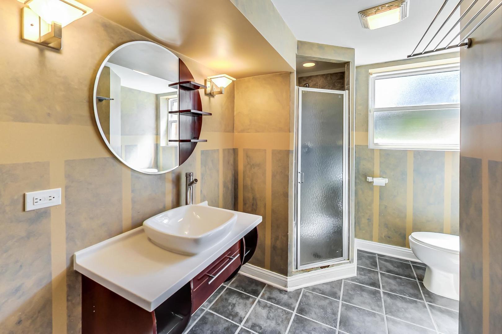 10318 S KATHY Court