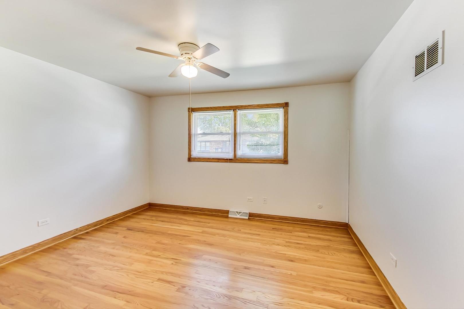 10318 S KATHY Court