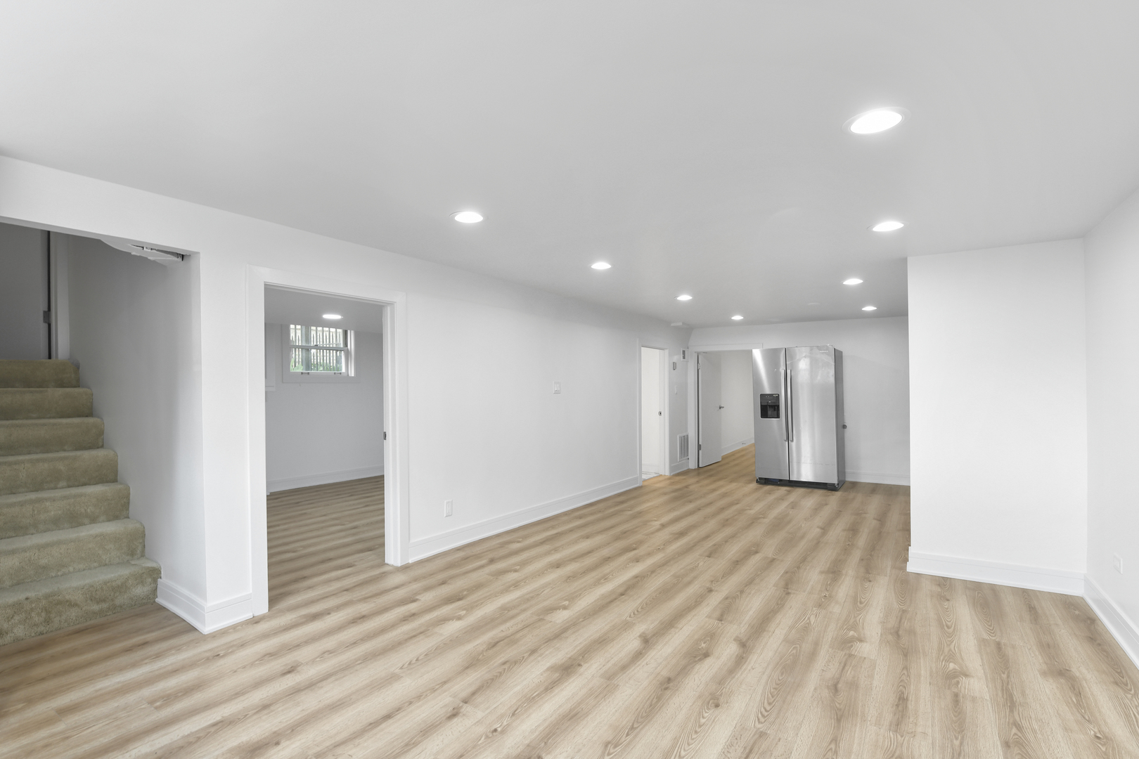 2735 N Mozart Street Unit: GARDEN