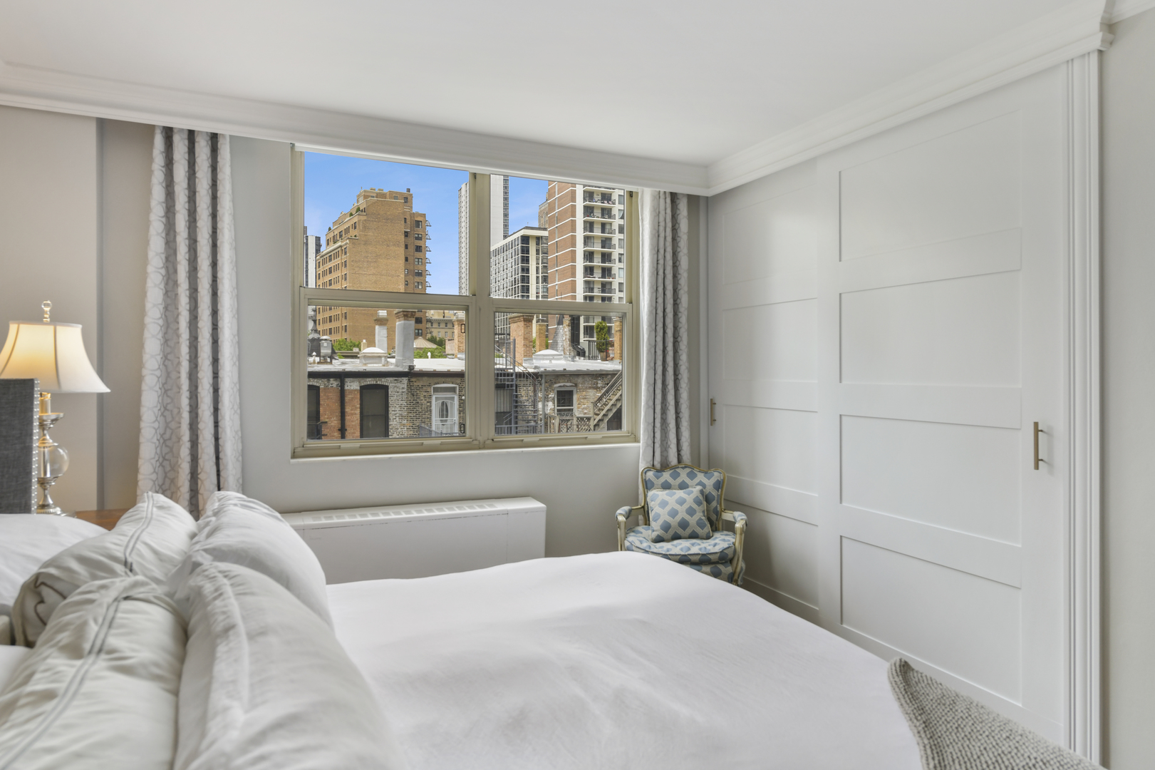 40 E Cedar Street Unit: 5D