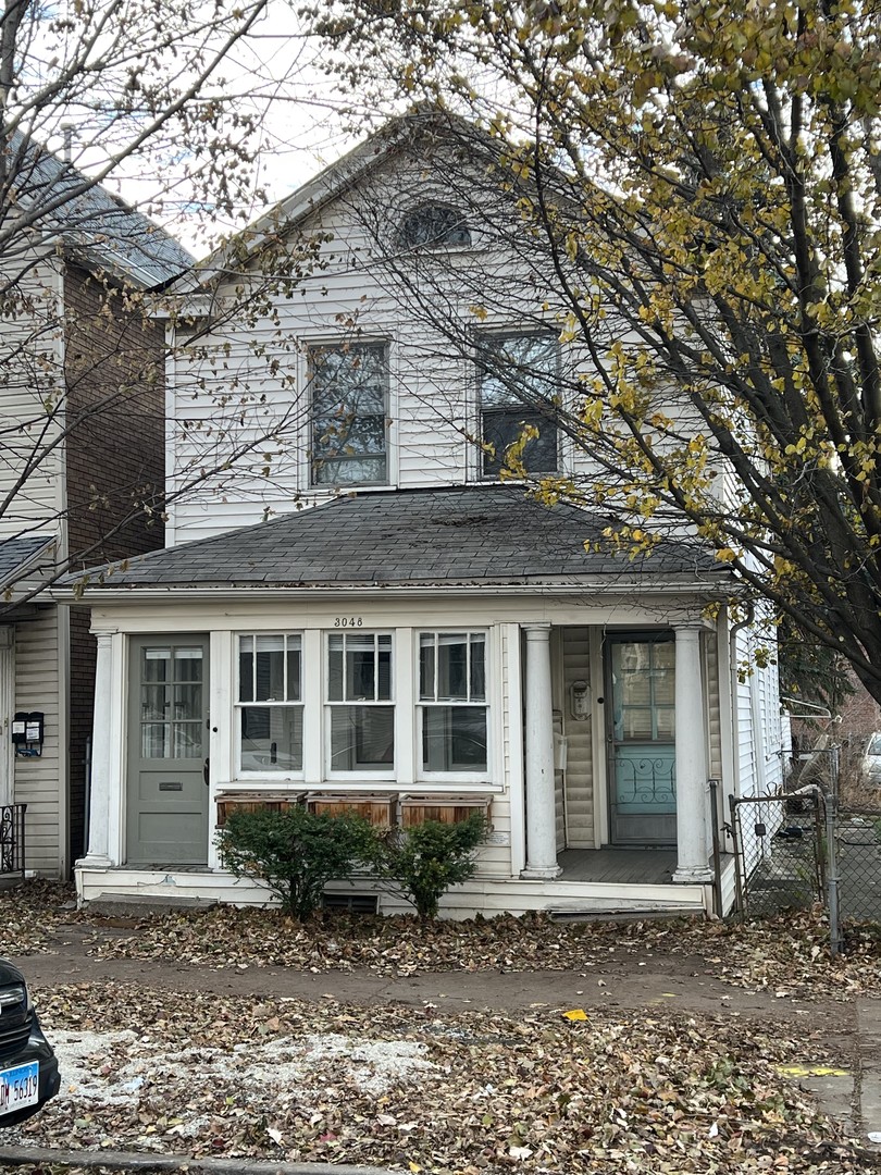 3048 N Spaulding Avenue