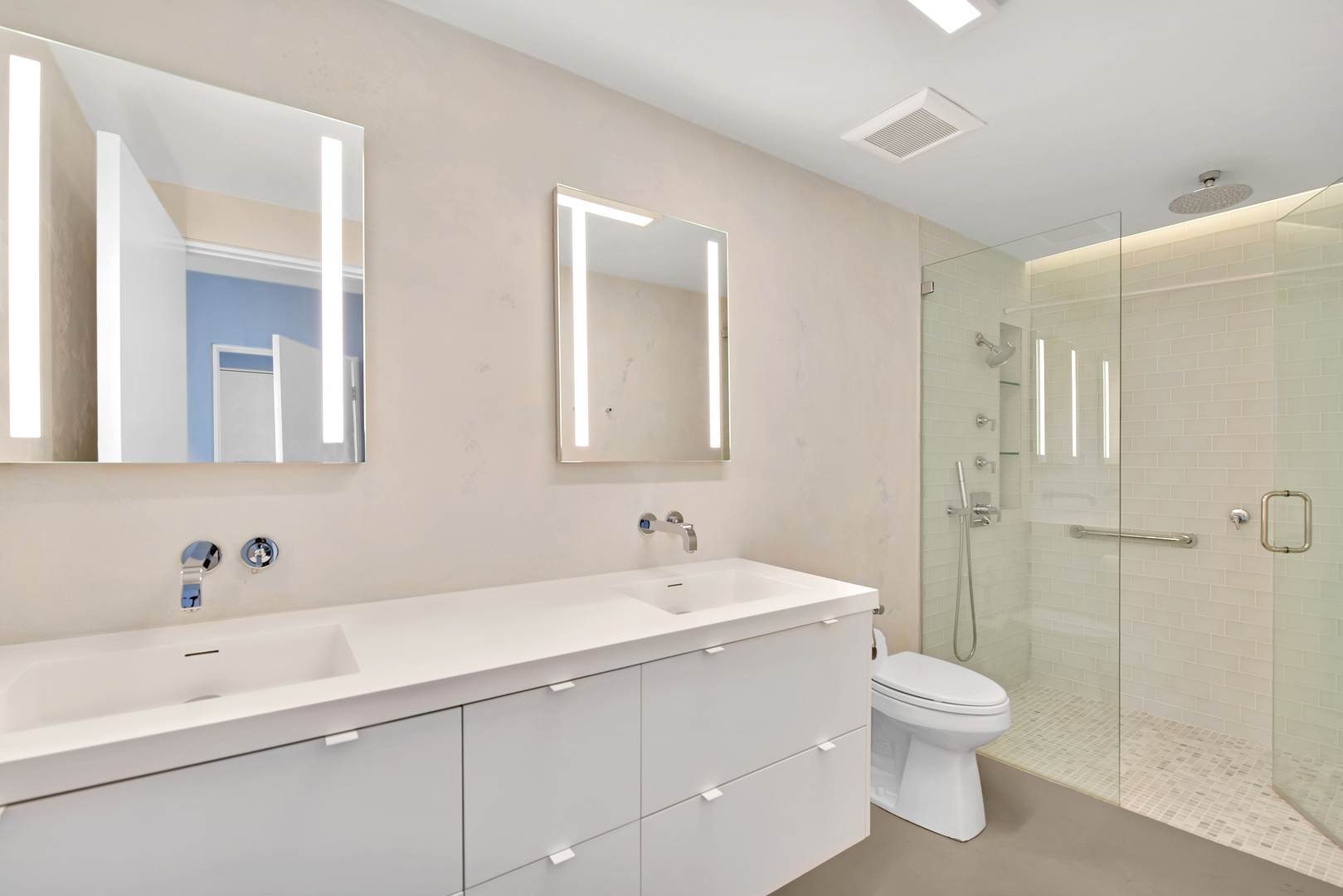 1300 N Lake Shore Drive Unit: 36B