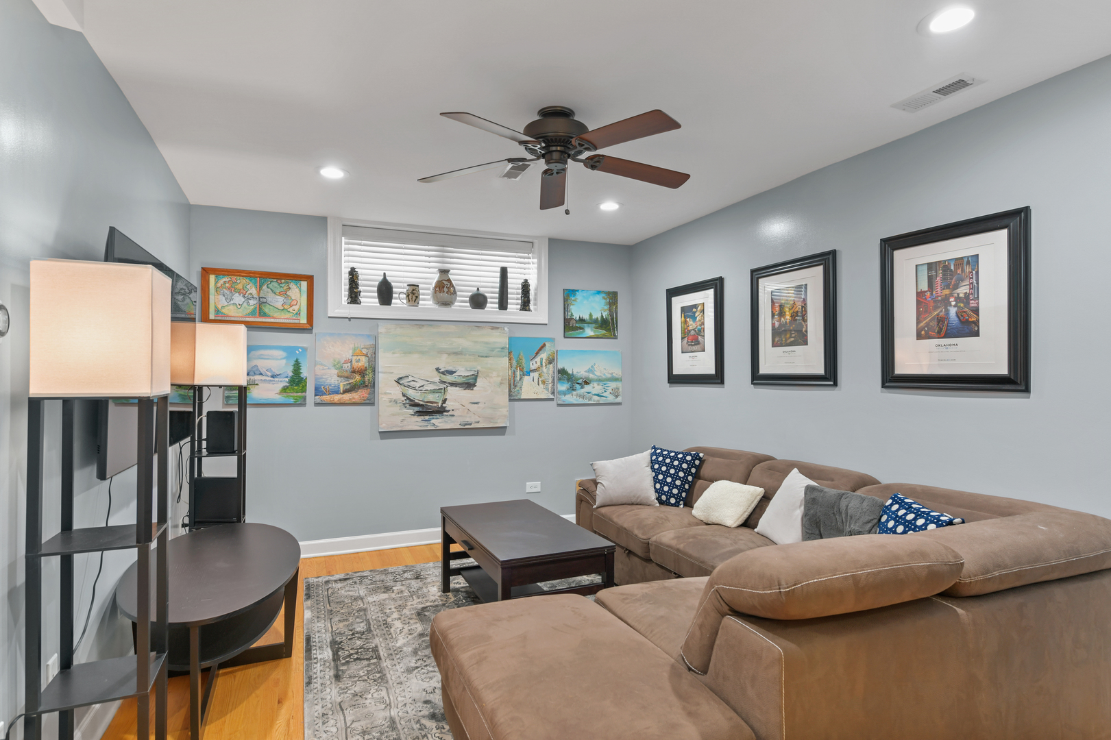 3337 W Byron Street Unit: G